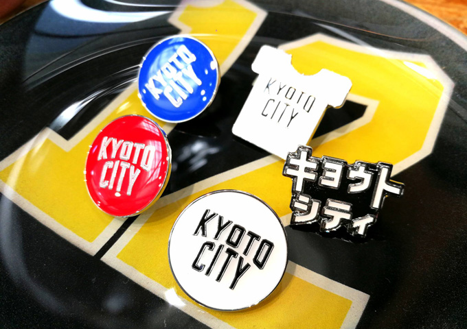 KYCピンバッジ